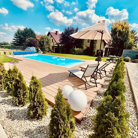 Zielonki Camp 14 D Villa